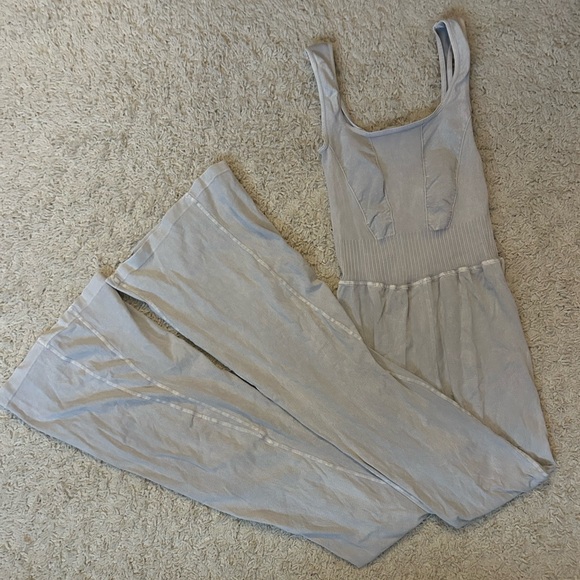 Free People Movement Ice Gray Flares Leg Onesie - Picture 3 of 7